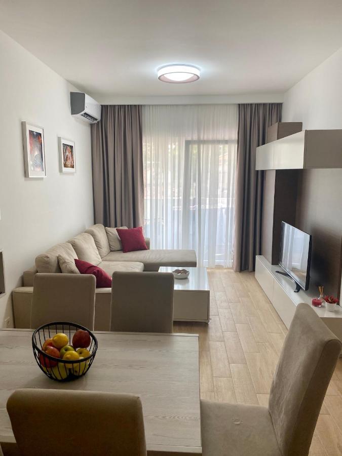 E3 Apartment