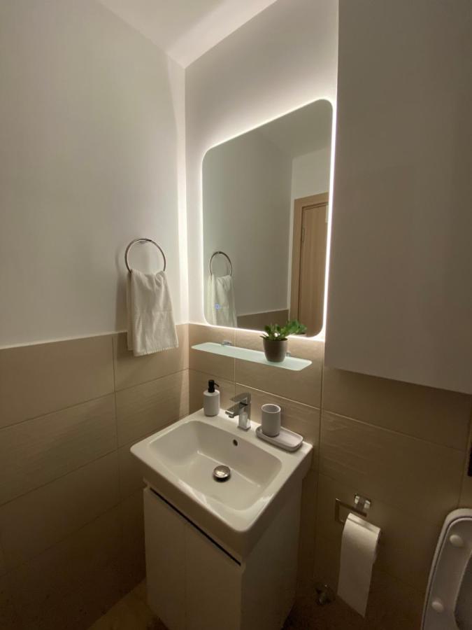 Apartment E3 Budva