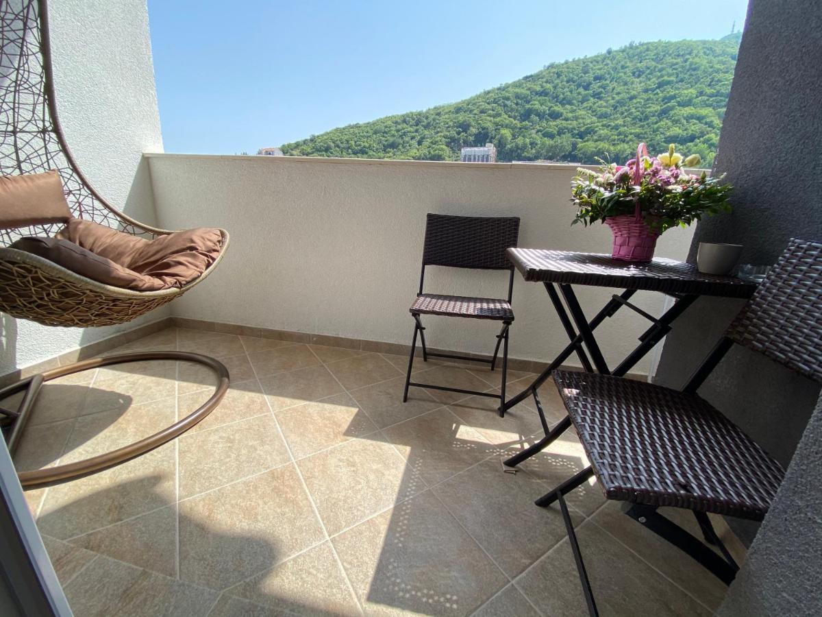 E3 * Budva